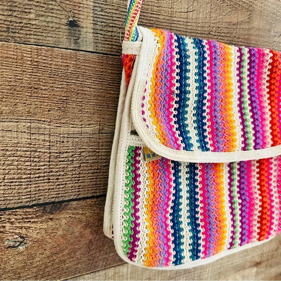 Nwot M.M.M. Artisan Handmade Colored Woven Bag - Picture 9 of 11